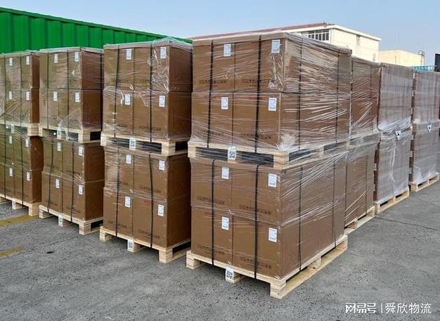 货代知识国际货运代理如何确保危险品顺利通过海关查验